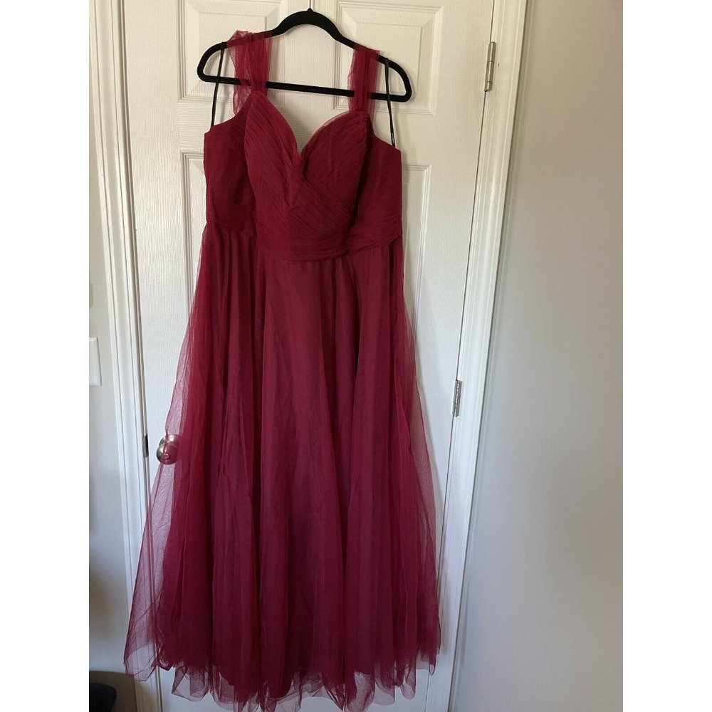 NWT AW Bridal Red Gown - Size 22